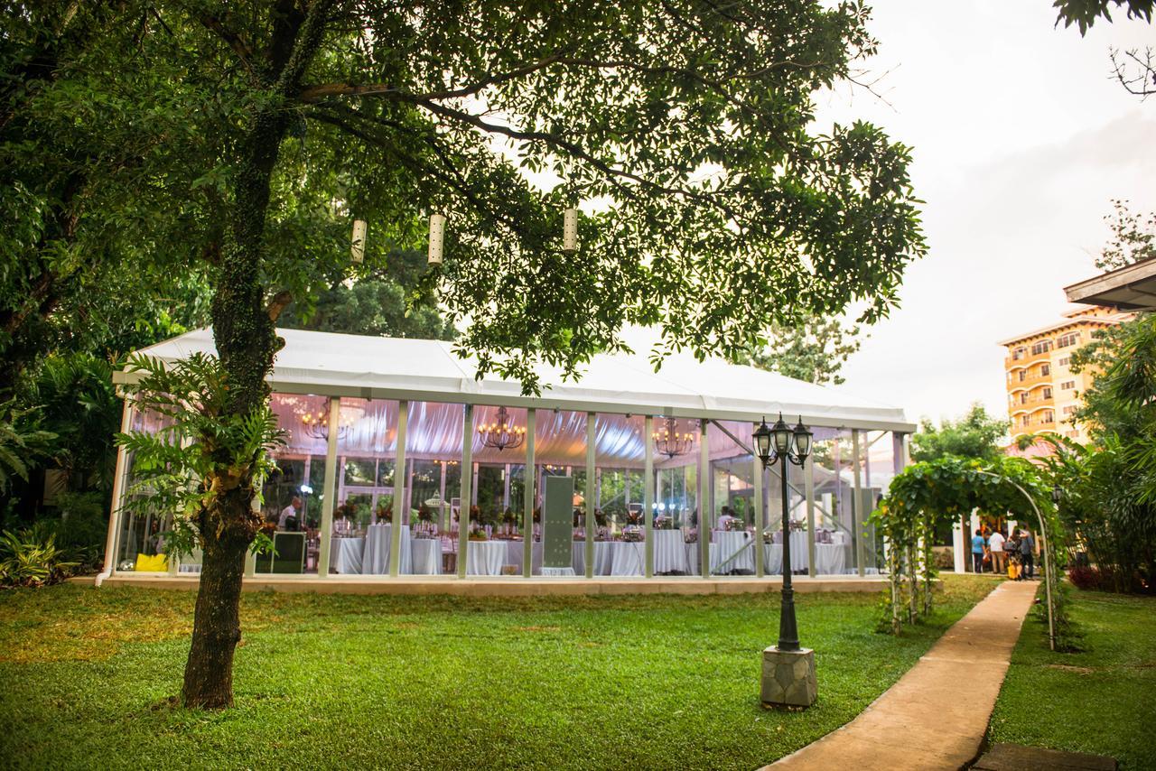 Montebello Villa Hotel Cebu Bagian luar foto